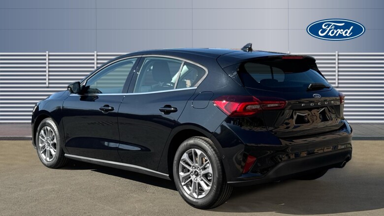 Ford Focus 1.0 EcoBoost Hybrid mHEV 155 Titanium 5dr Auto Petrol Hatchback